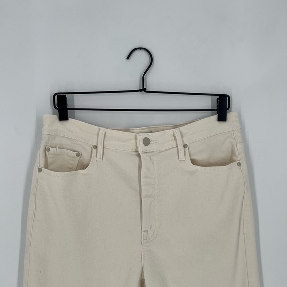 Mother High Waisted Weekender Flared Skimp Second Chance Jeans In Marshmellow - Picture 1 of 10